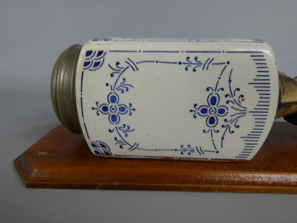 Vintage koffiemolen met keramische pot - foto 8