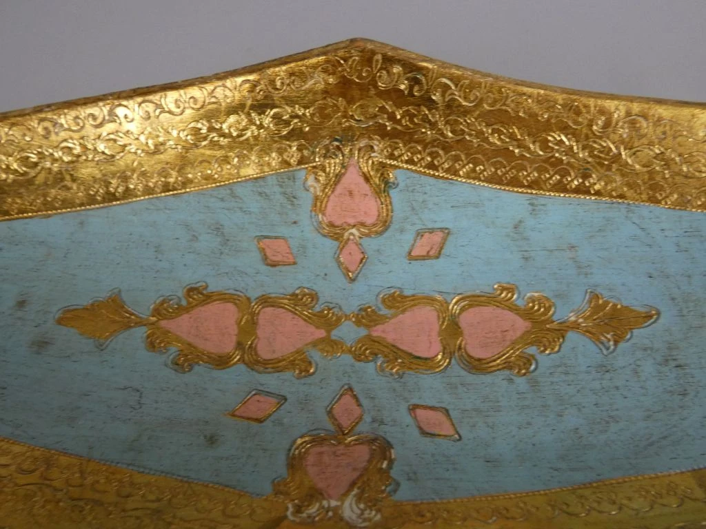 Decoratief houten ovaal schaaltje met goud- en pasteltinten - foto 6
