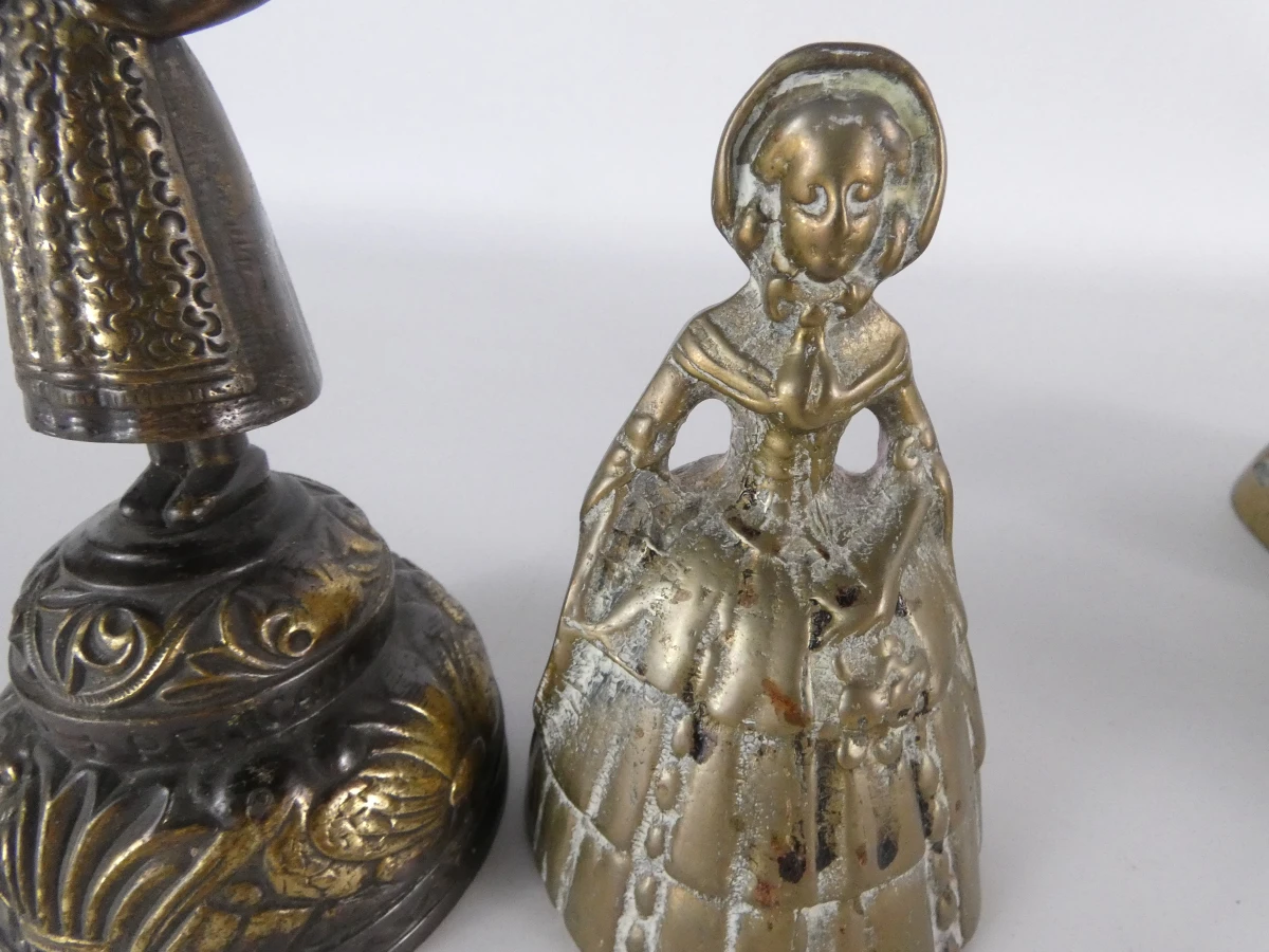 9 vintage messing decoratieve bellen - foto 4