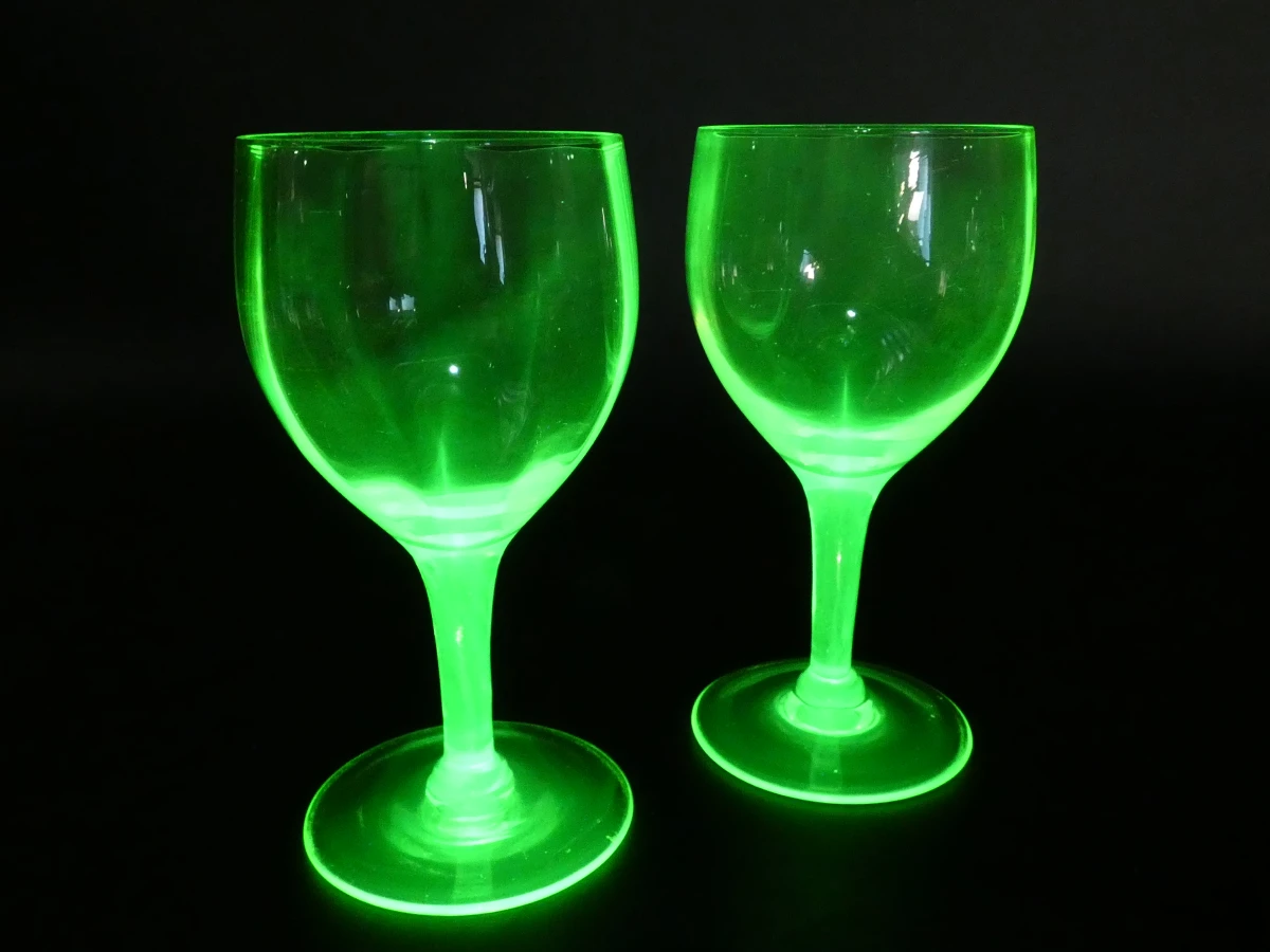 Set van 5 Vintage Uranium Wijnglazen - foto 2