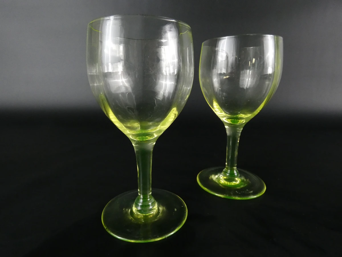 Set van 5 Vintage Uranium Wijnglazen - foto 6