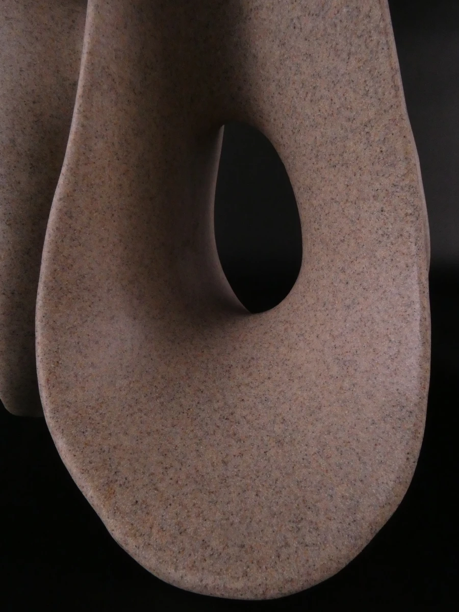 Abstracte keramische sculptuur in beige tinten - foto 6