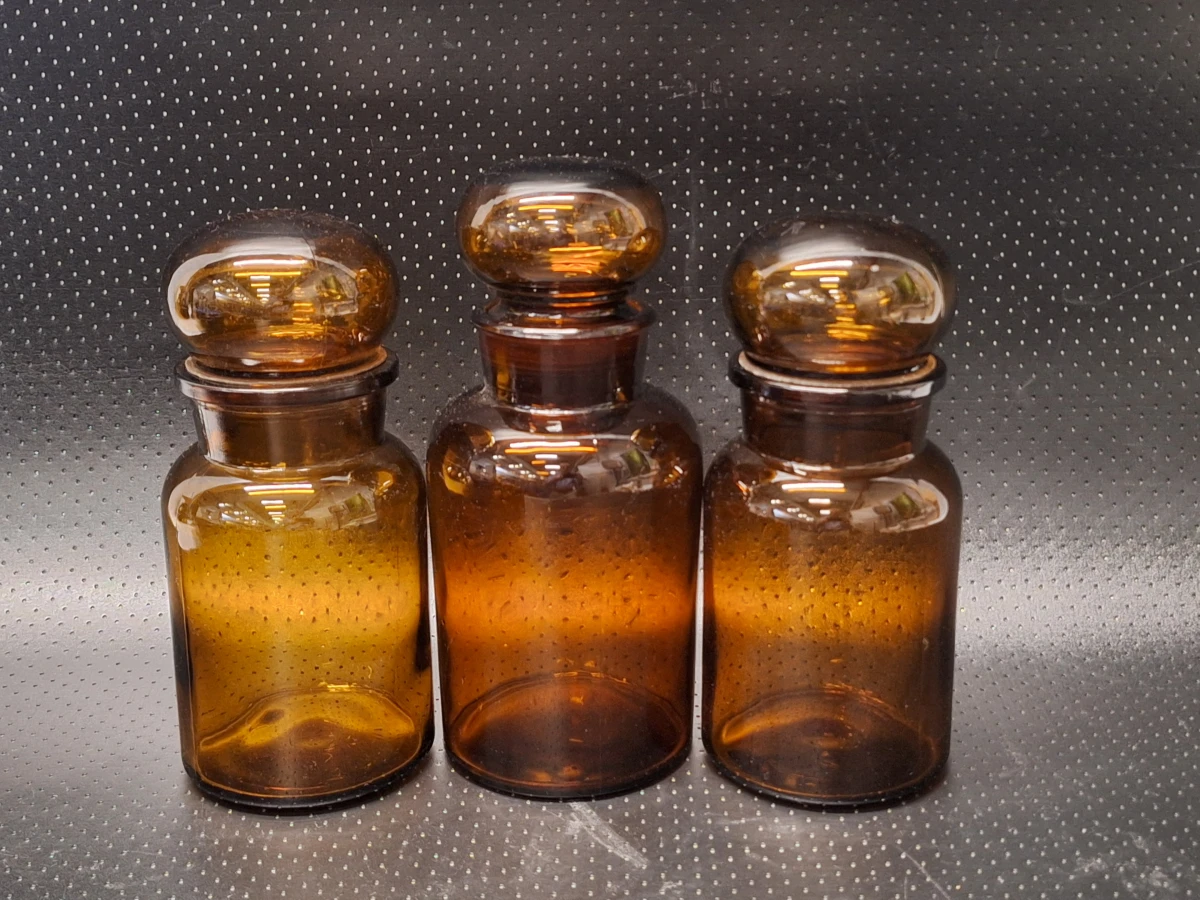Set van 8 vintage Belgische apothekerspotten in bruin glas - Mid Century Modern - foto 3