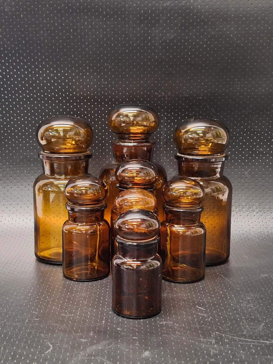Set van 8 vintage Belgische apothekerspotten in bruin glas - Mid Century Modern - foto 2