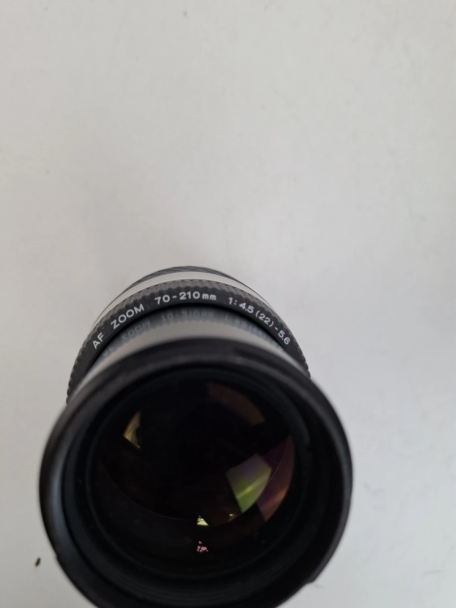 Originele Minolta AF Zoom 70-210mm f/4.5-5.6 Telelens (Zilver) – Compact & Veelzijdig! - foto 2