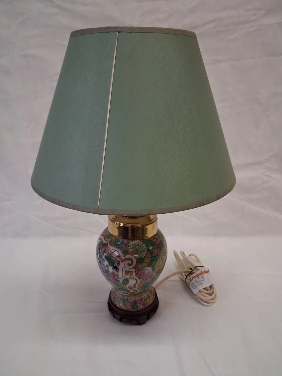 Decoratieve Chinese lamp – kavel bij De Kringwinkel, Ieper