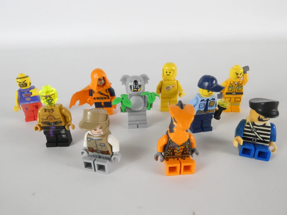 Verzameling LEGO-minifiguren met accessoires - foto 3