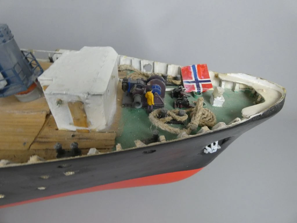 Handgemaakt houten schaalmodel van een schip - foto 2