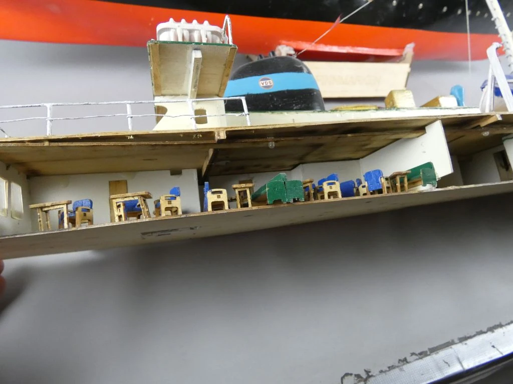 Handgemaakt houten schaalmodel van een schip - foto 9