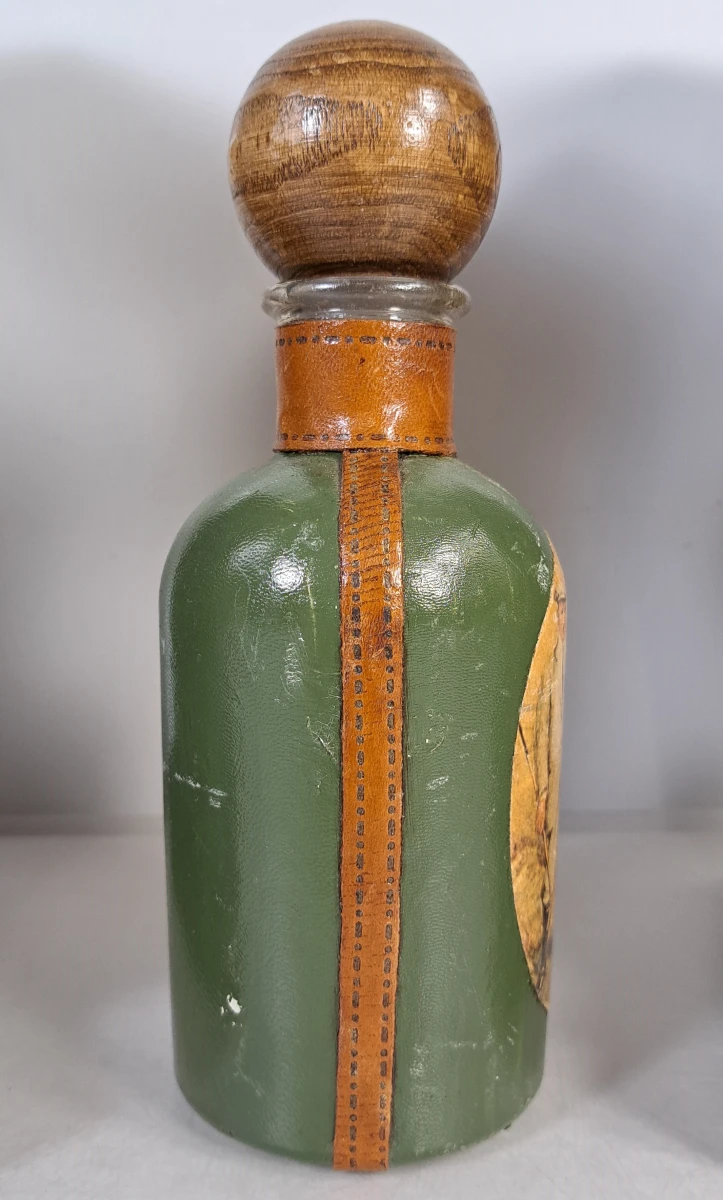 Decoratieve set met pauwpotten en leren fles - foto 3
