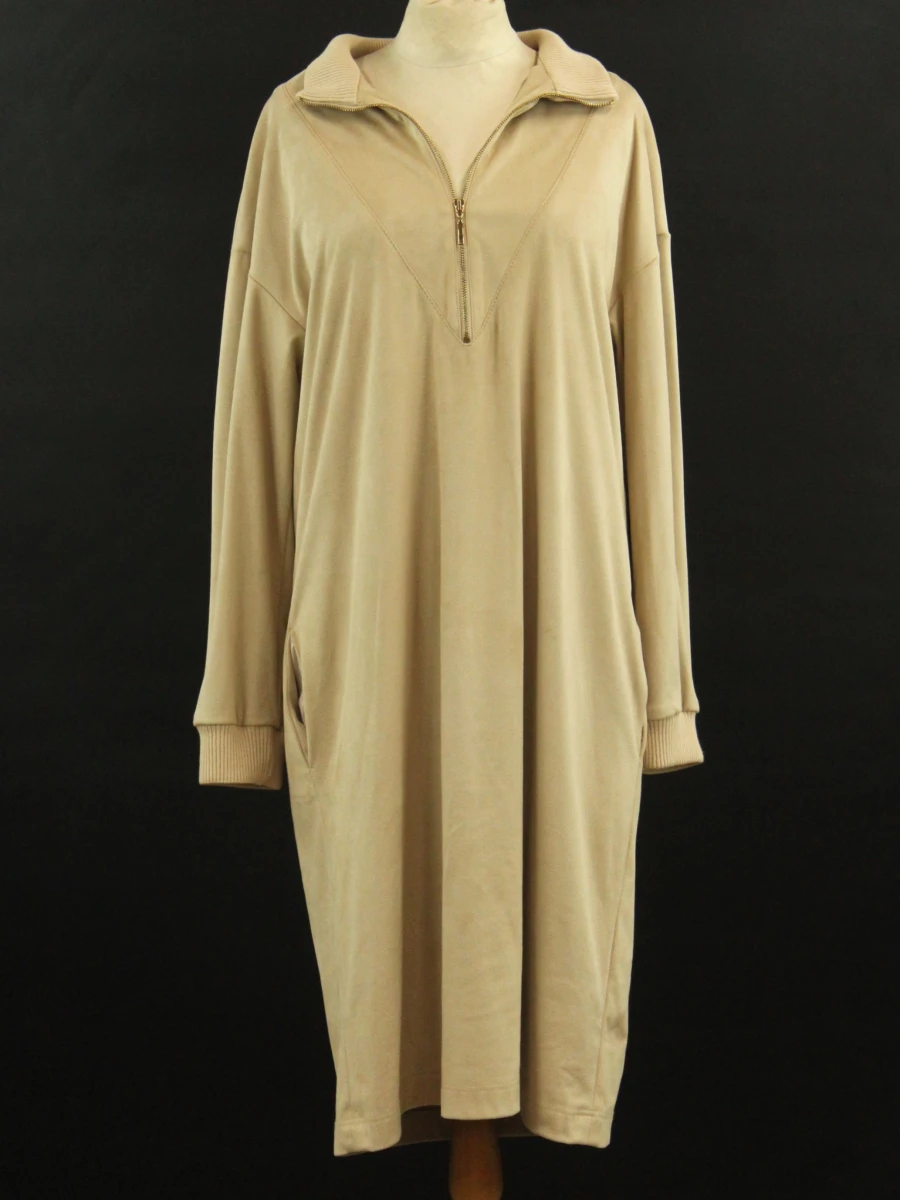 Marie Méro beige sweaterjurk in suedelook - foto 2