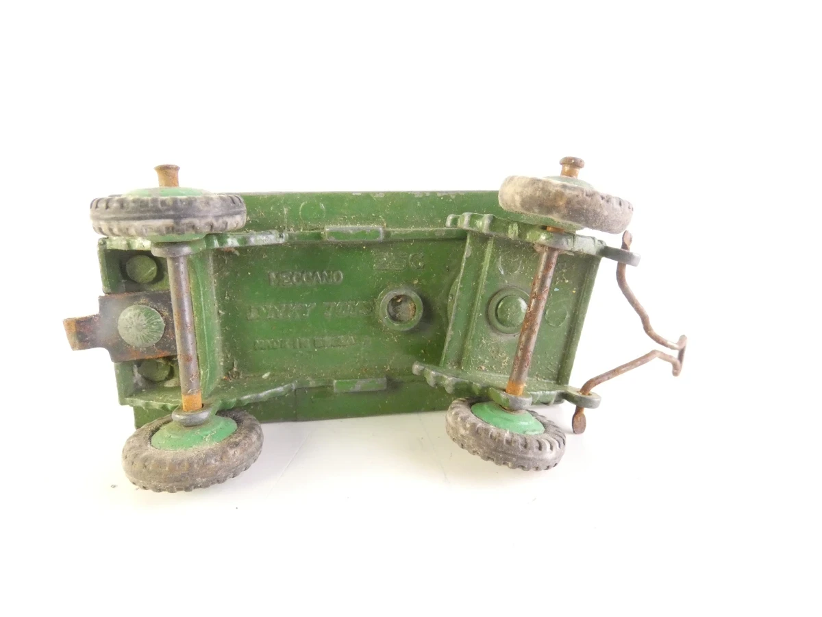 Vintage Dinky Toys modelauto's en verkeersborden - foto 11