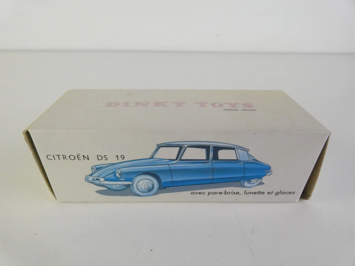 Vintage Dinky Toys modelauto's en verkeersborden - foto 27
