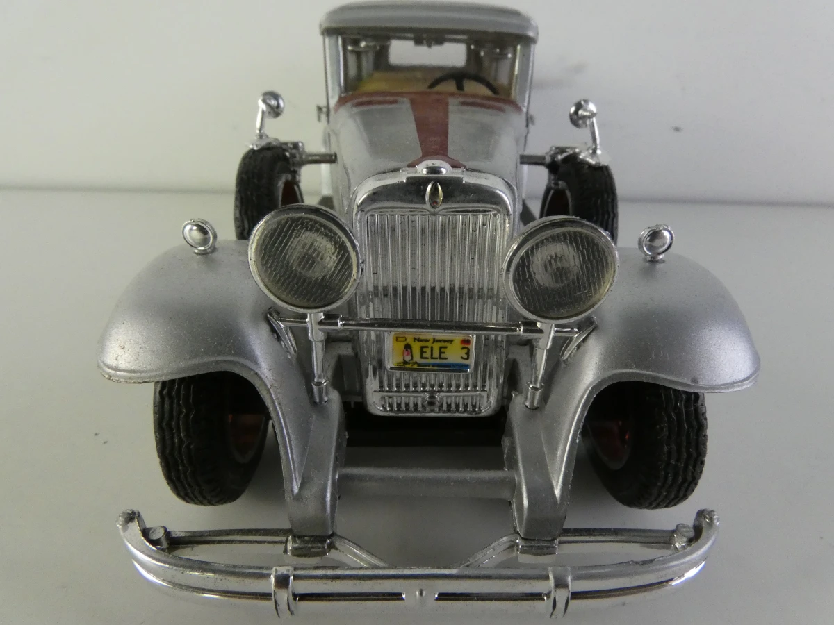 3 modelauto's – Citroën Traction Avant, Peugeot 302 Darl’Mat Roadster & Anson Peerless - foto 22