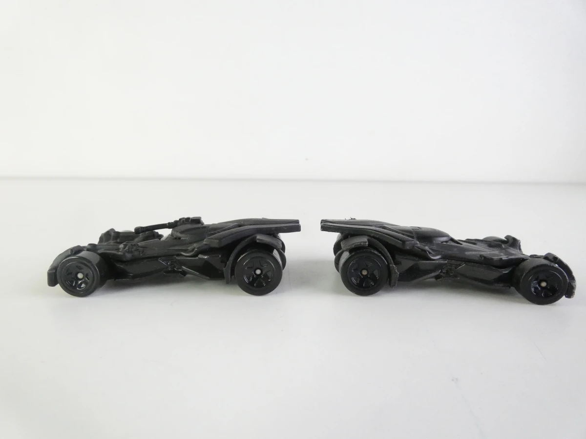 lot Hot Wheels autootjes DC comics e.a. - foto 7