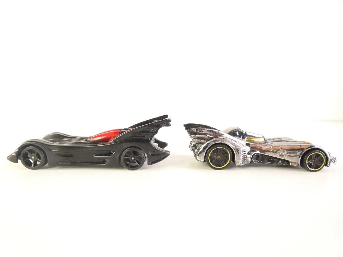 lot Hot Wheels autootjes DC comics e.a. - foto 25