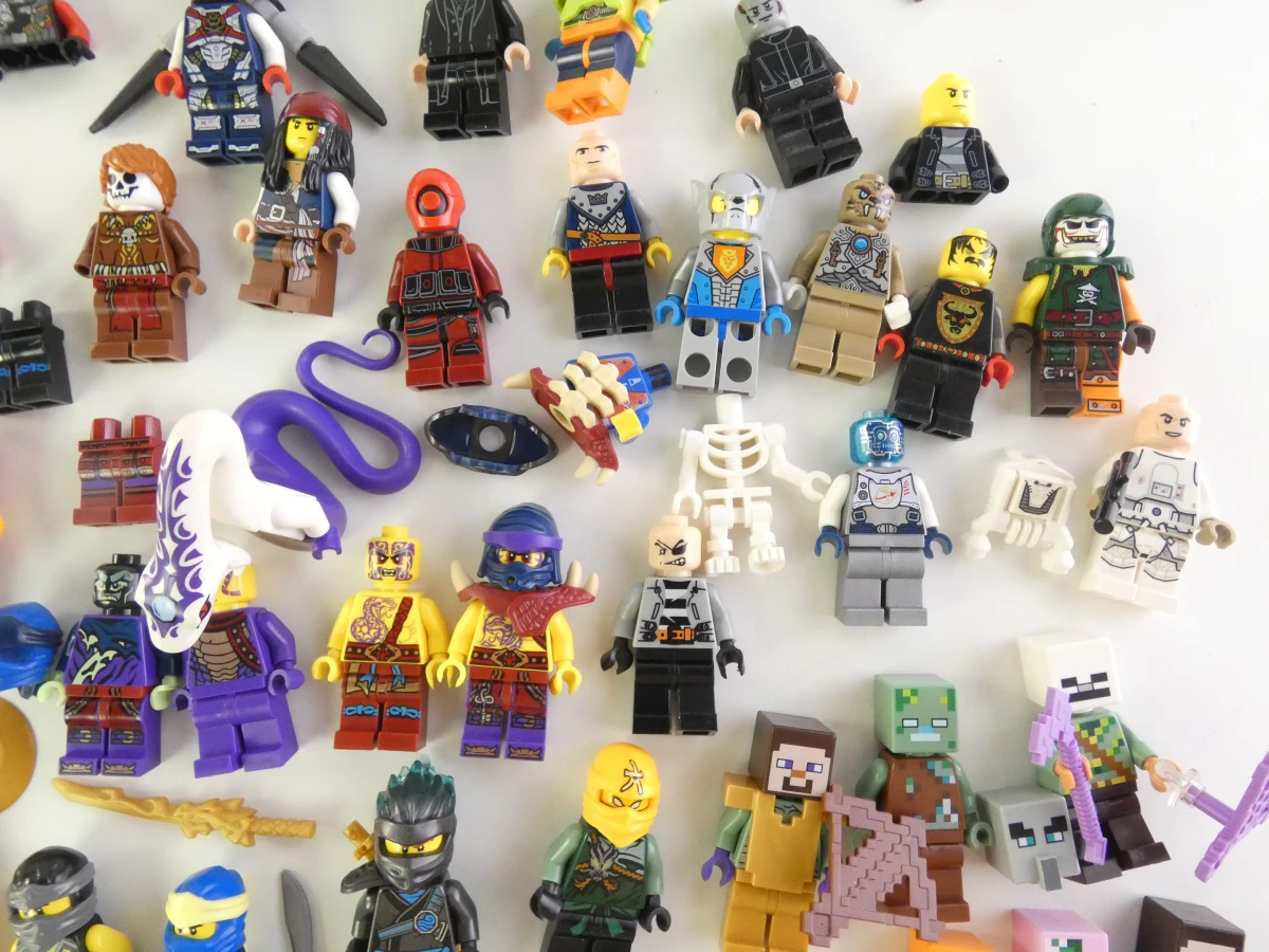 Grote gemengde partij LEGO-minifiguren - foto 7