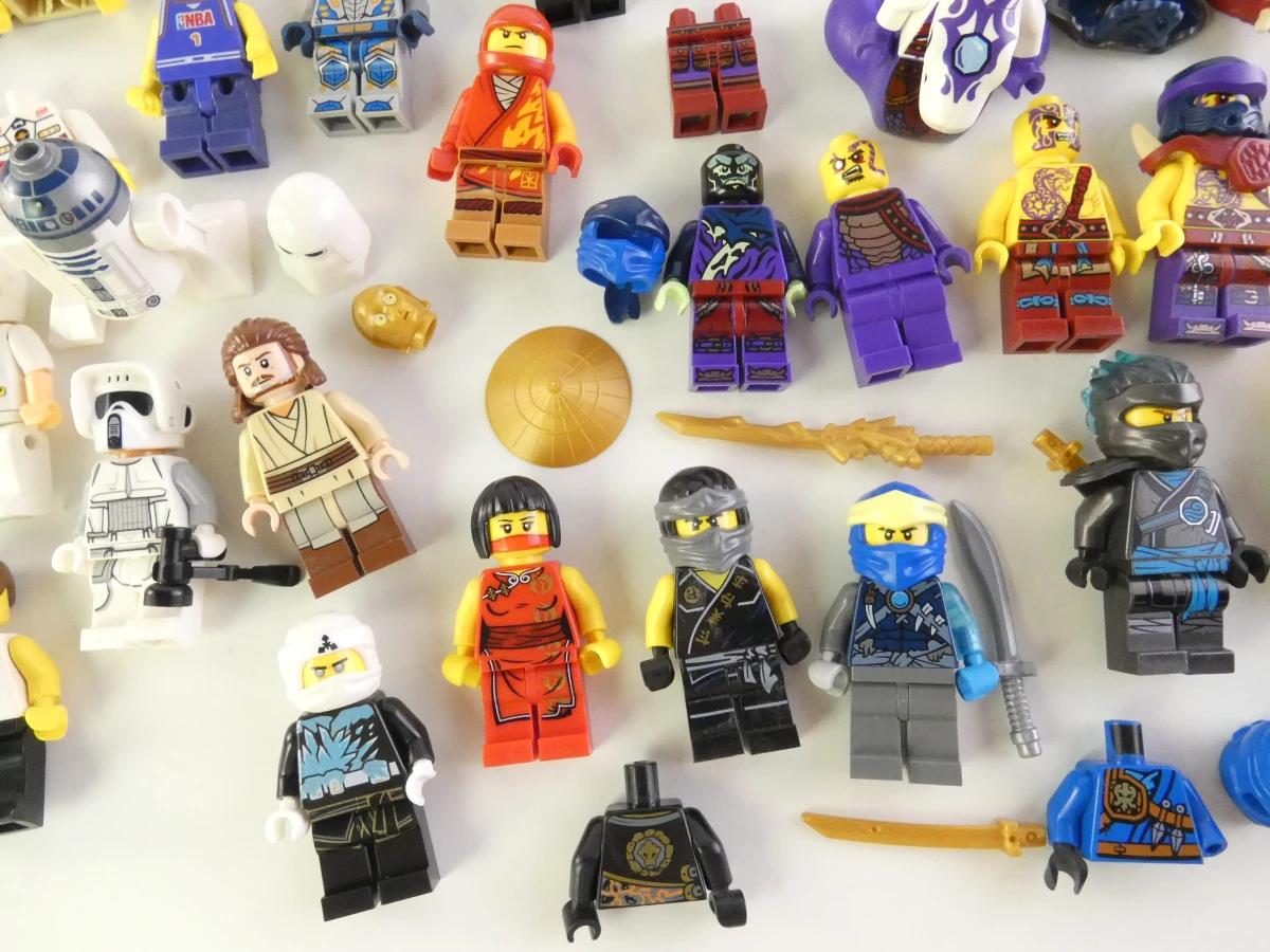 Grote gemengde partij LEGO-minifiguren - foto 10