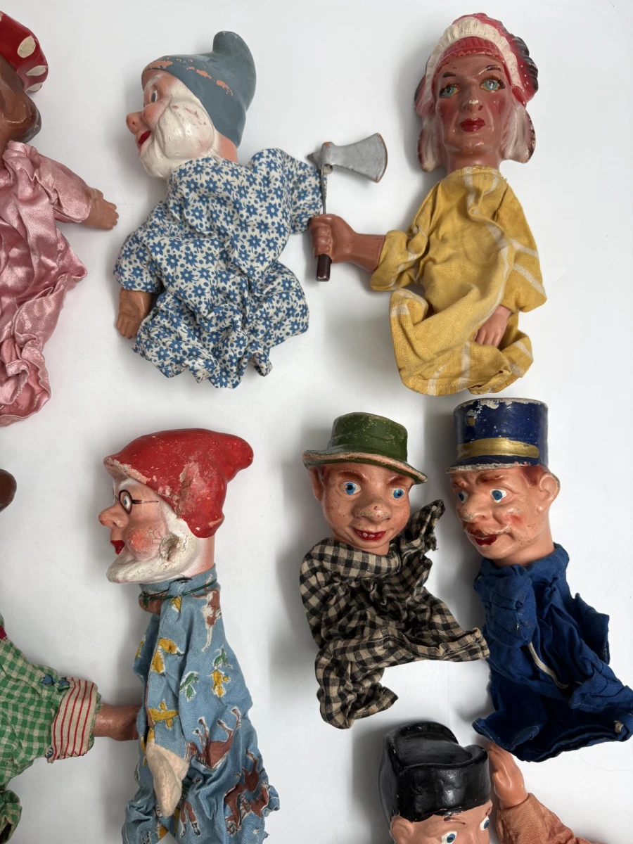 Partij Vintage Handpoppen (Gips) – Antiek Poppenkast - foto 8