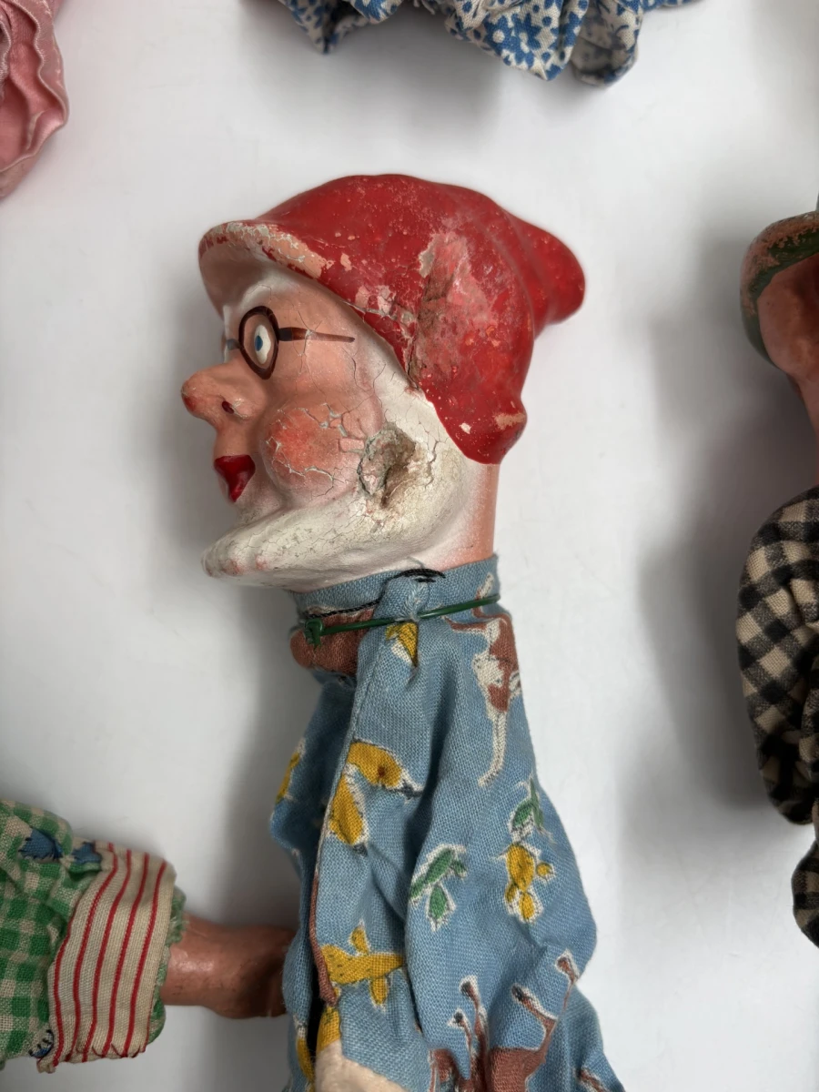 Partij Vintage Handpoppen (Gips) – Antiek Poppenkast - foto 5