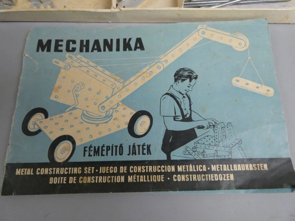 Mechanika Fémépítő Játék (Constructiedozen) - foto 3