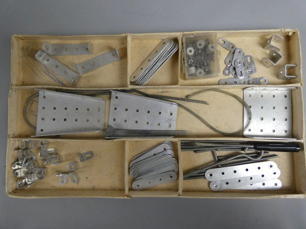 Mechanika Fémépítő Játék (Constructiedozen) - foto 4