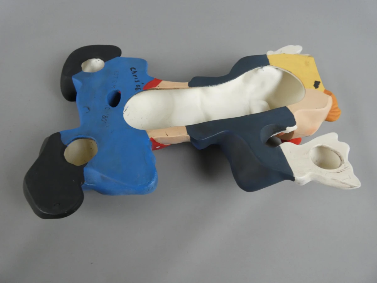 Beeld Liggende clown - foto 5