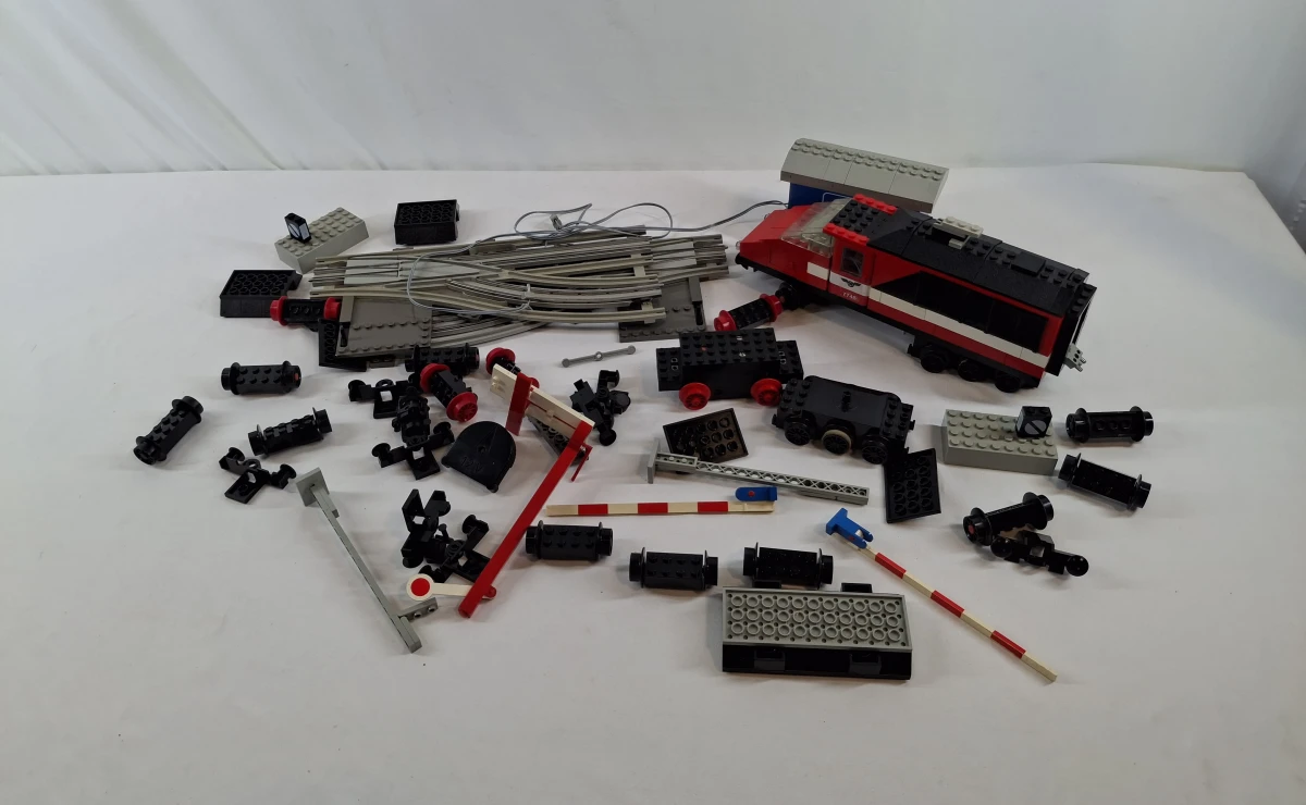 Vintage LEGO 7720 trein - foto 3