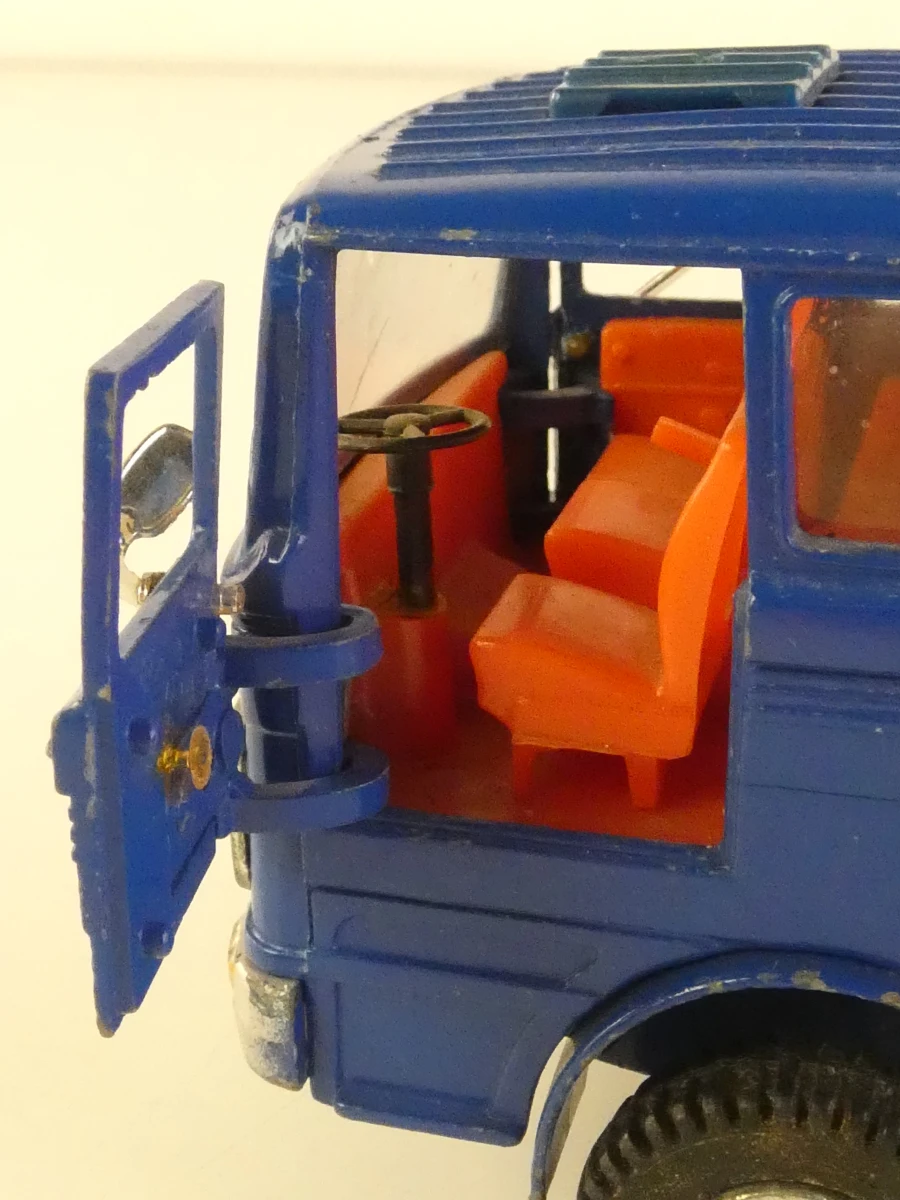 Gevarieerde verzameling van 5 Engelse Dinky Toys - foto 3