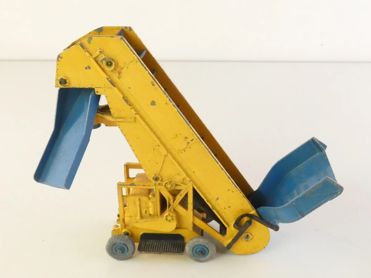 Gevarieerde verzameling van 5 Engelse Dinky Toys - foto 6