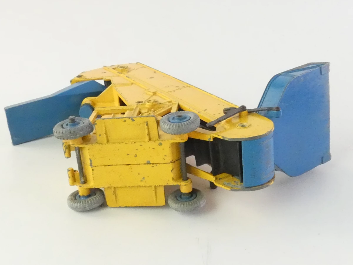 Gevarieerde verzameling van 5 Engelse Dinky Toys - foto 8