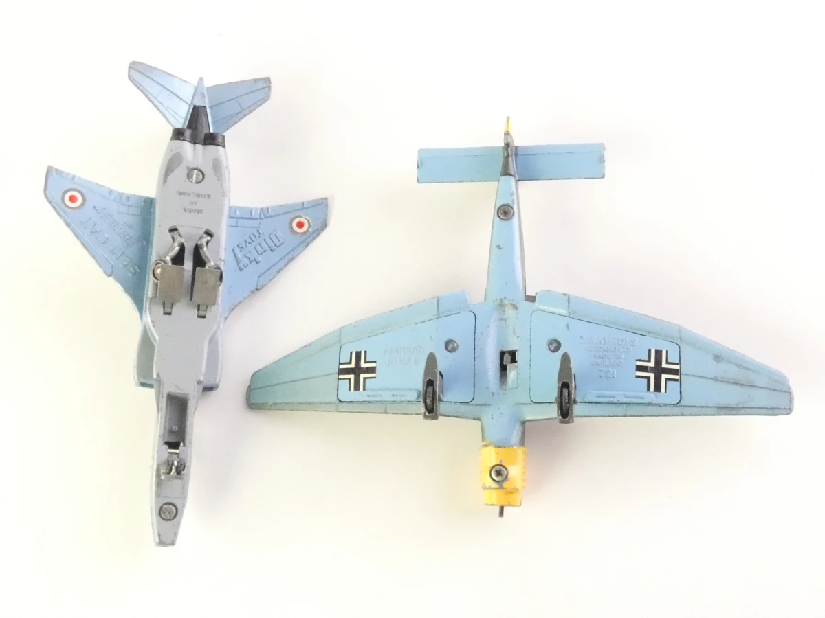 Vijf vintage militaire Dinky Toys schaalmodellen - foto 4