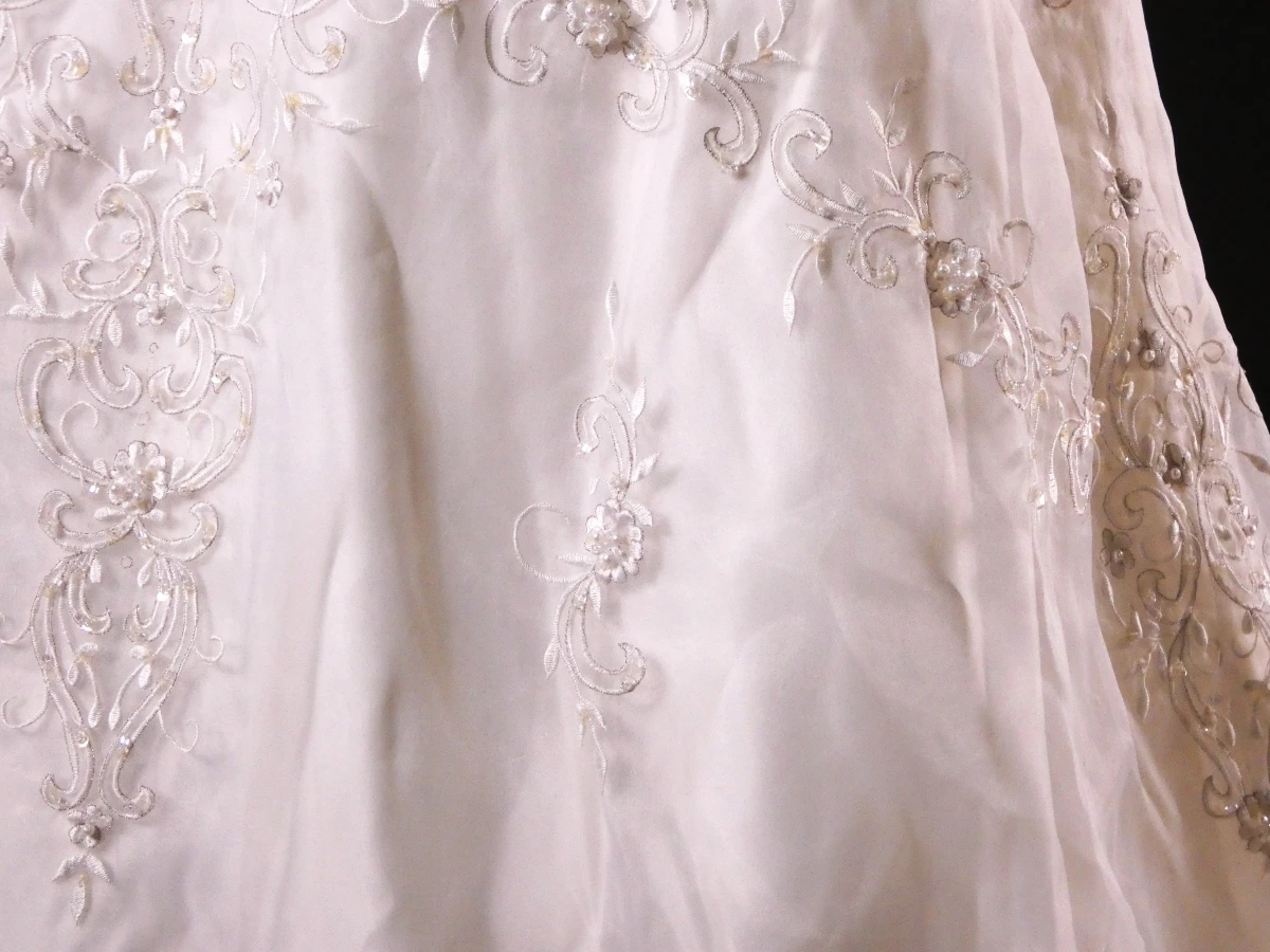 Miss Kelly Bruidsjurk – Strapless Sweetheart met Kant, Parels & Sequins - foto 5