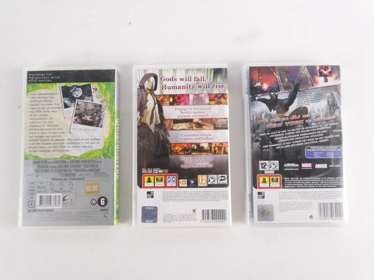 Verzameling Sony PSP-games en UMD-film - foto 7