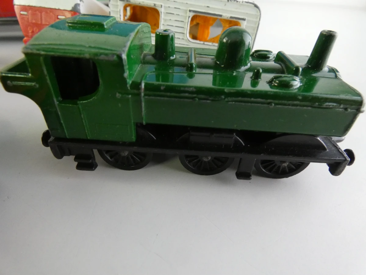 Set vintage Matchbox speelgoedauto's met koffer - foto 9