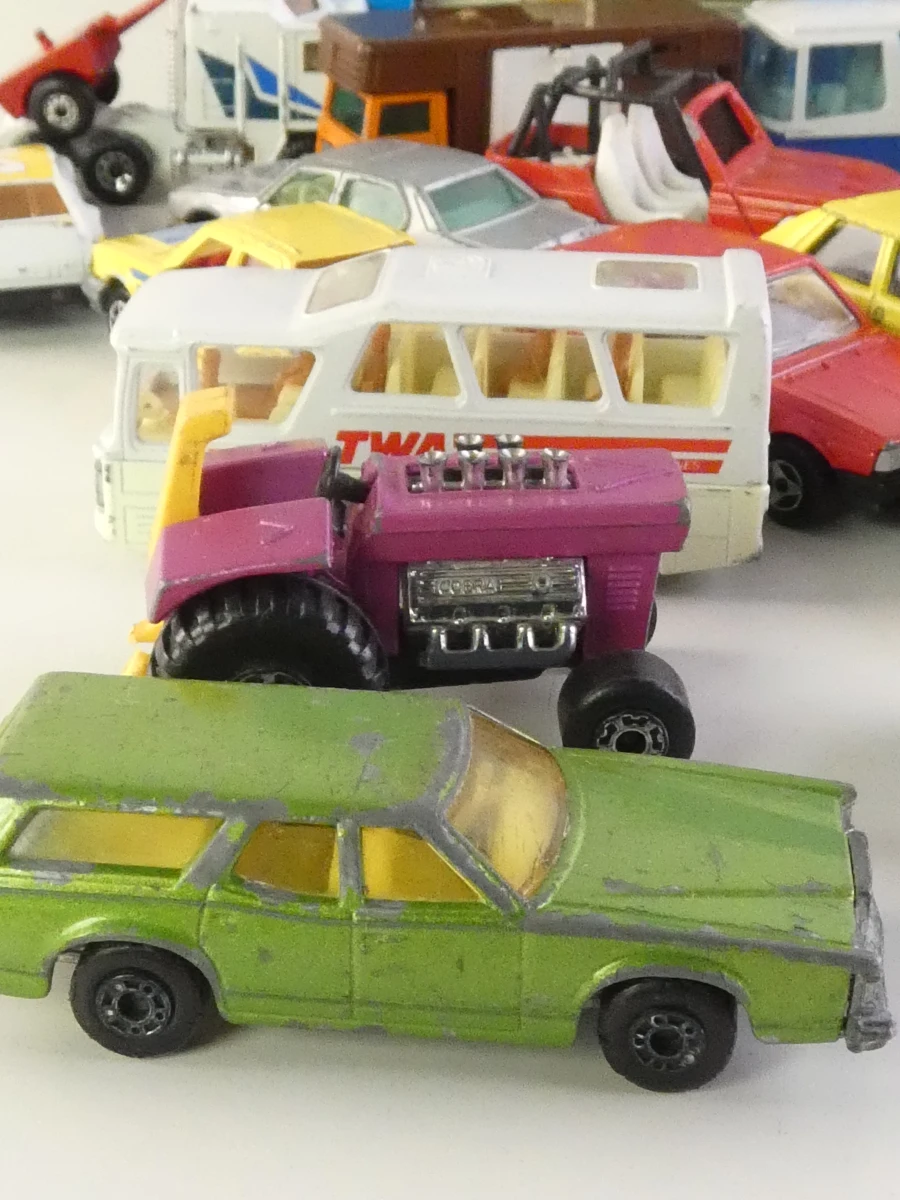 Set vintage Matchbox speelgoedauto's met koffer - foto 16