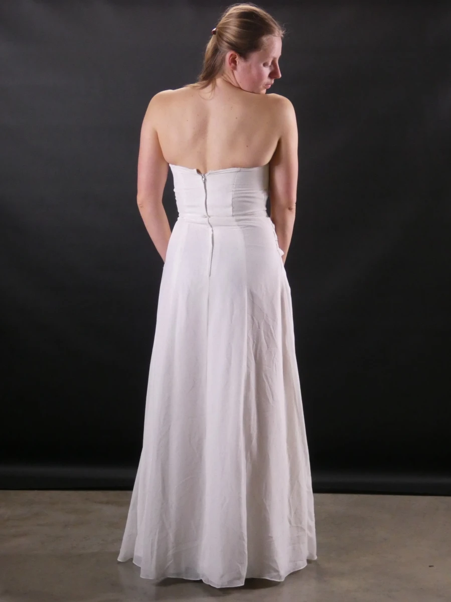 Elegante strapless bruidsjurk van Tomy Cocktail - foto 9