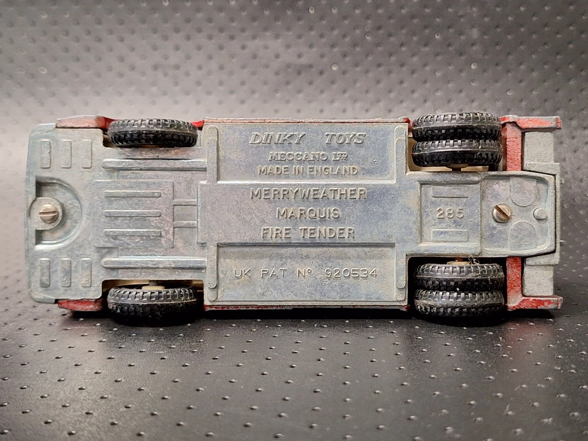 Lot van 10 authentieke Dinky Toys en Corgi Toys voertuigen - jaren '60/'70 - foto 9