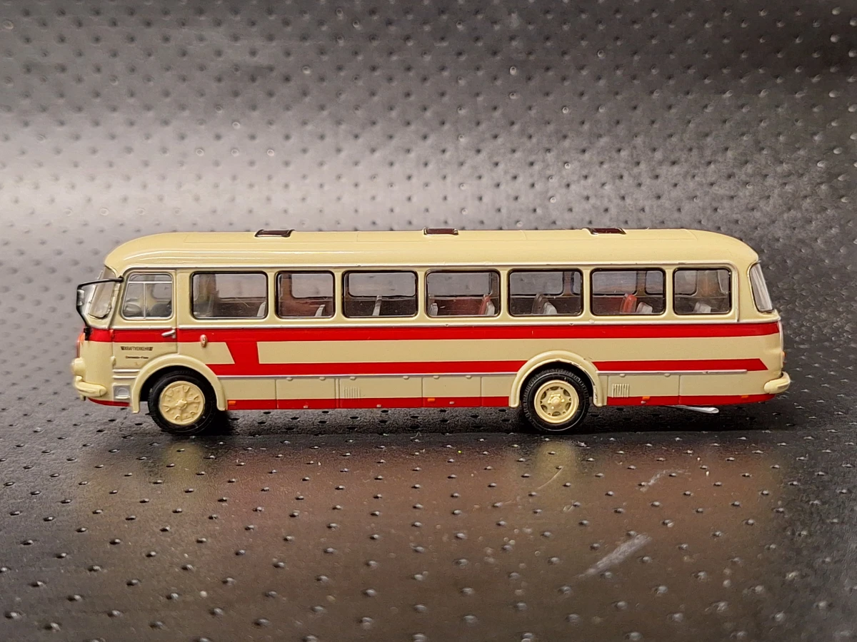 Lot van 11 vintage miniatuurbussen van Editions Atlas - Bus Collection - foto 16