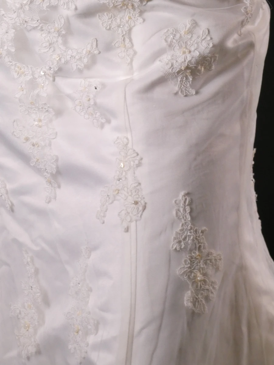Elegante strapless bruidsjurk van Miss Kelly - foto 3