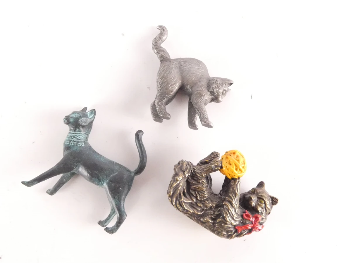 Set van 13 vintage en decoratieve kattenbeeldjes - foto 8