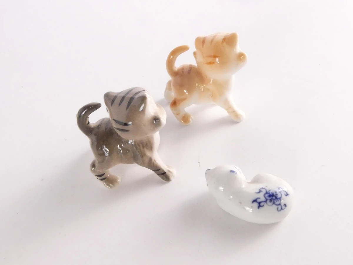 Set van 13 vintage en decoratieve kattenbeeldjes - foto 12