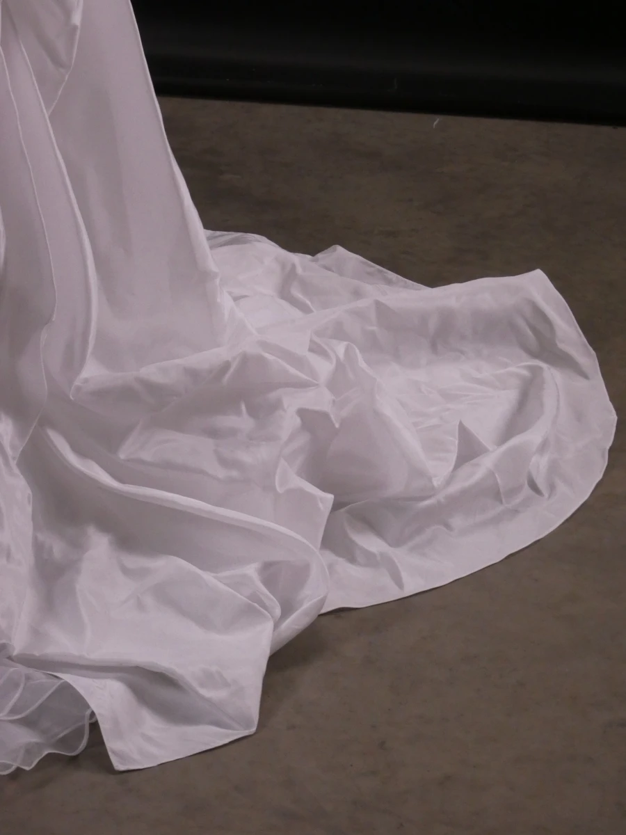 Elegante strapless bruidsjurk van Miss Kelly Paris - foto 4
