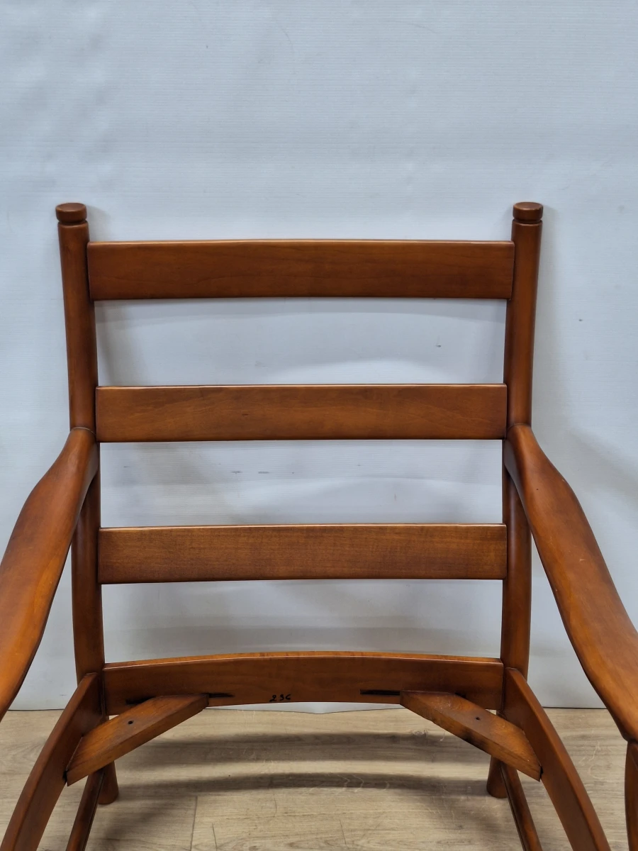 Vintage loungefauteuil in massief hout met blauwgrijze velours bekleding - foto 5