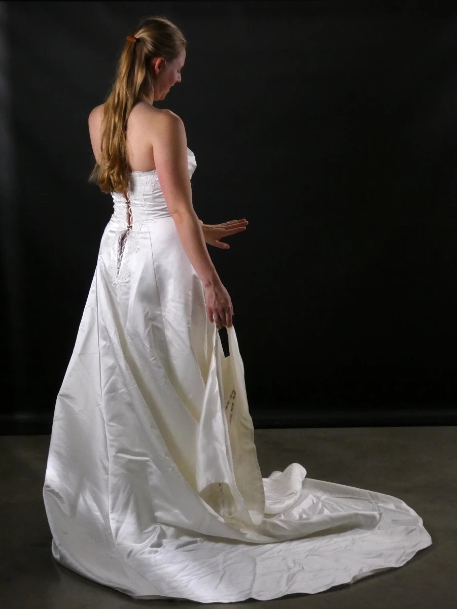 Elegante Miss Kelly bruidsjurk met afneembaar bolero-jasje. - foto 9