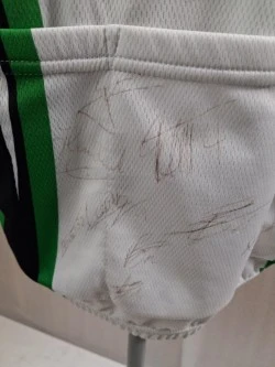 Officieel, gesigneerd wielershirt van Cercle Brugge K.S.V. - foto 6