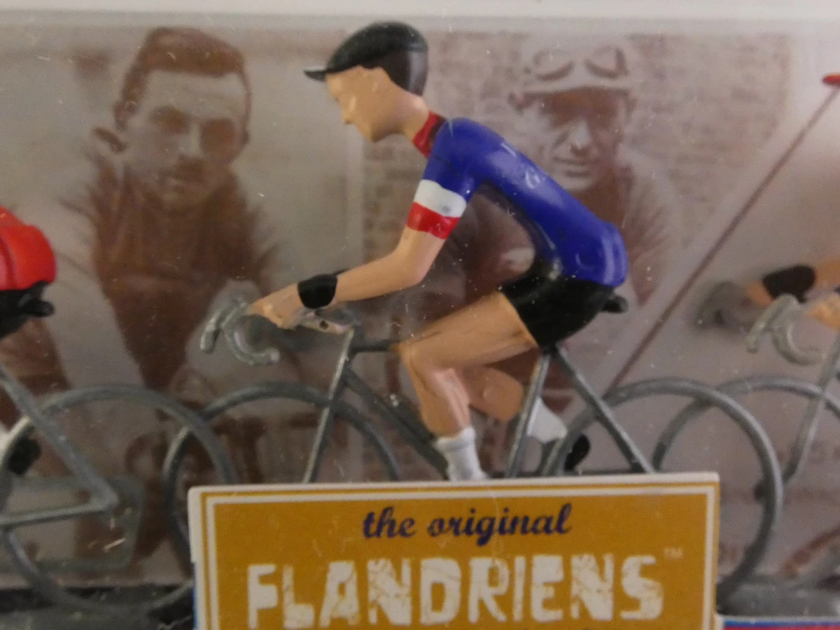 The Original Flandriens - handbeschilderde metalen wielrenners - foto 6