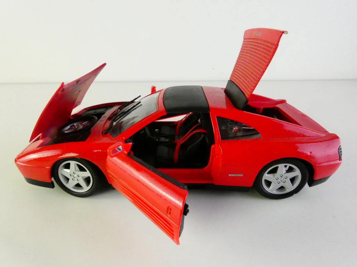 Set van 5 schaalmodellen van Maisto, in schaal 1:18 - foto 32