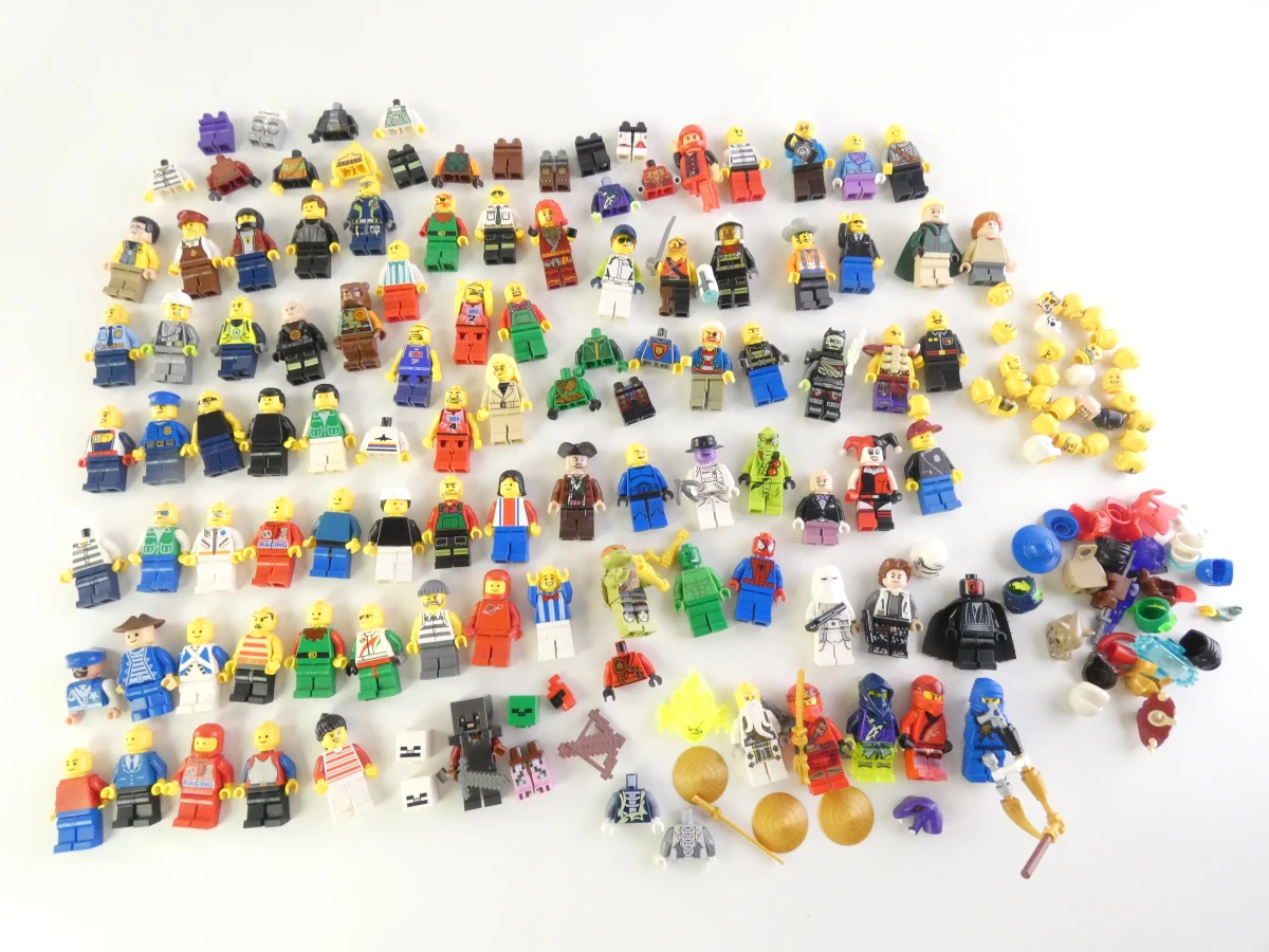 Grote LEGO Verzameling - Minifiguren en Losse Onderdelen – kavel bij De Kringwinkel, Heverlee