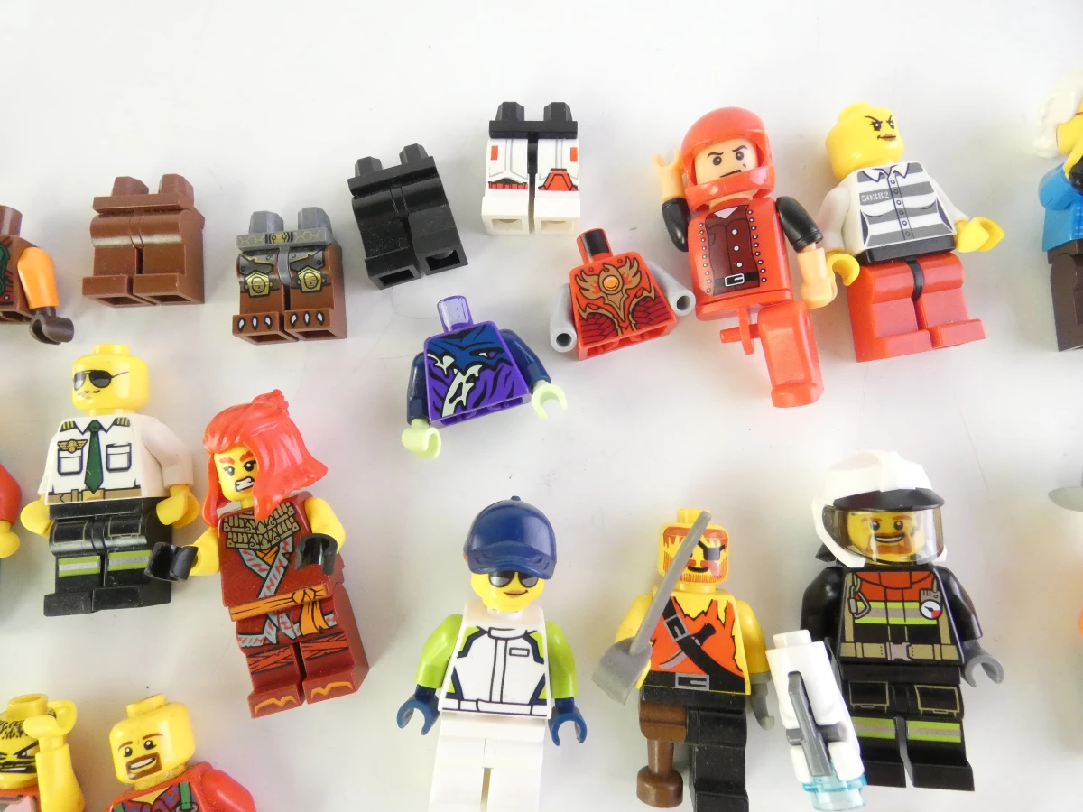 Grote LEGO Verzameling - Minifiguren en Losse Onderdelen - foto 7